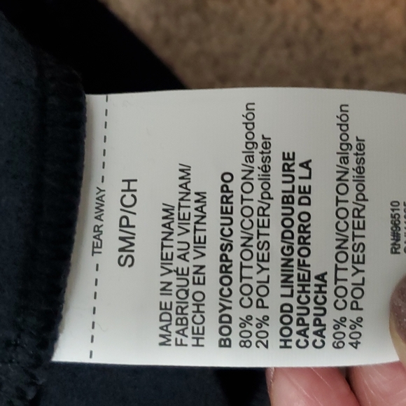 NWT Under Armour Hoodie - Picture 7 of 7